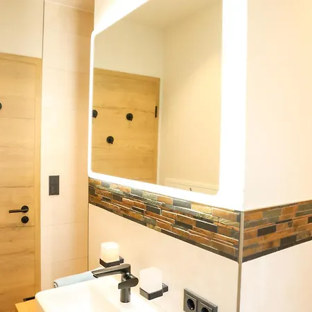 アパート Landjuwel *