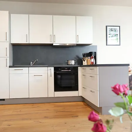 アパート Landjuwel