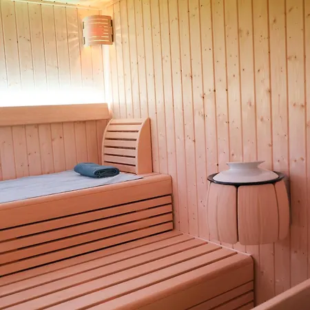 Landjuwel アパート